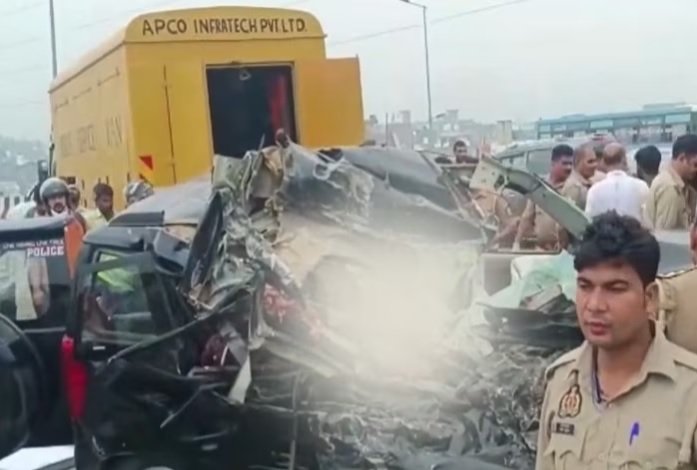 SUV-School Bus Head-On Collision On Delhi-Meerut Expressway, Children Among 6 Dead